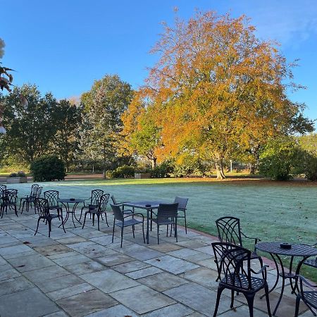 Hotel Hadlow Manor Zewnętrze zdjęcie